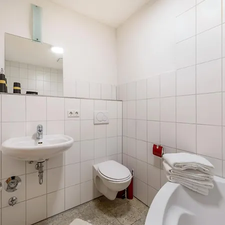 Bold & Chic Stay, Appartement *