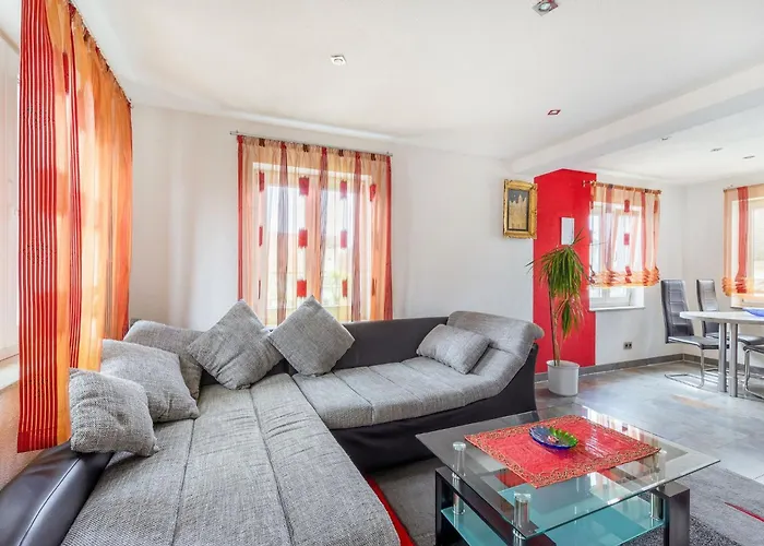 Bold & Chic Stay, Altshausen